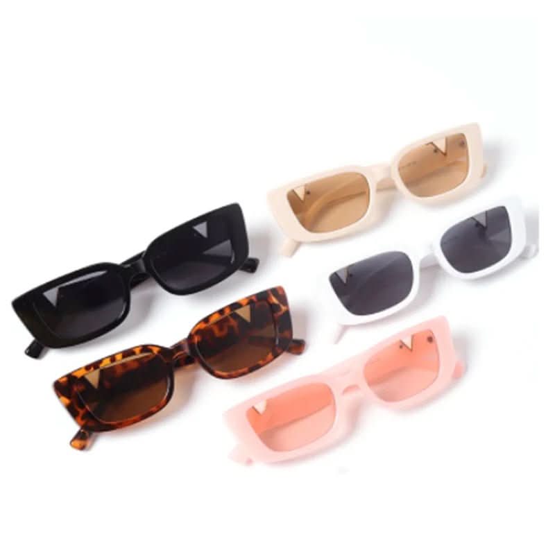 Ochelari de soare retro cu lentile în formă de ochi de pisică NovaVista pentru femei