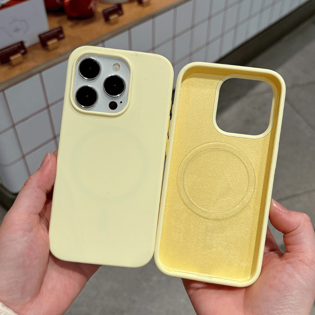 NovaLock Soft Magnetic Liquid Silicone Case for iPhone 17