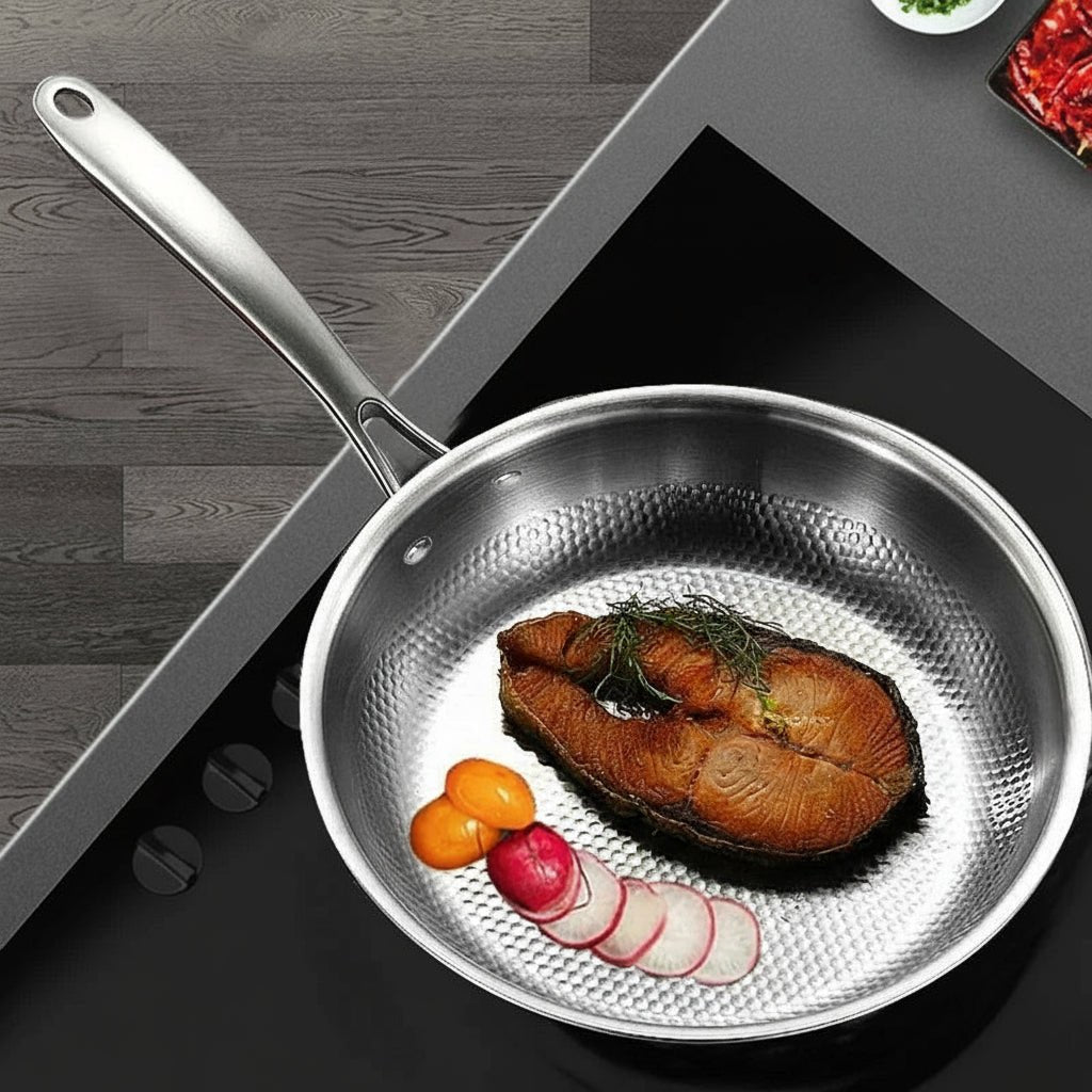 HeritageForge unbeschichtete Edelstahl-Bratpfanne für Steaks, gleichmäßige Hitze für Hobbyköche