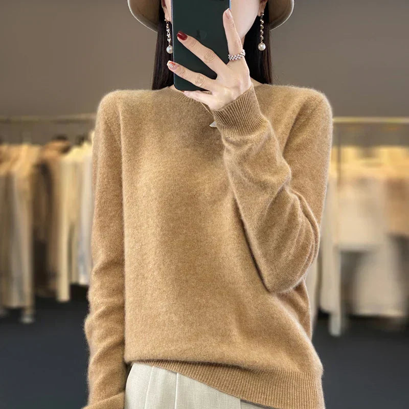 Adriana: Maglione da donna in lana merino 100% con scollo a O