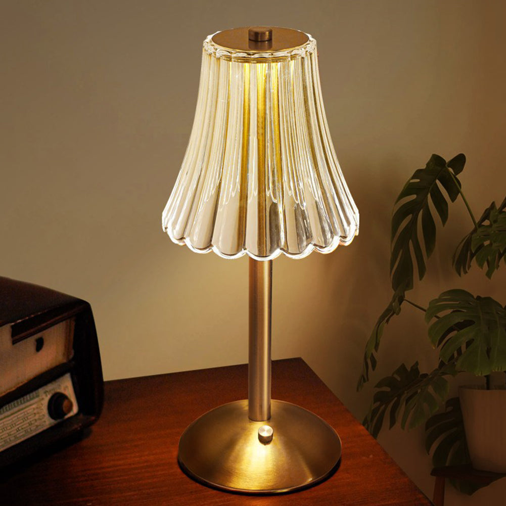 Liora | Vintage-Style Gold Crystal Table Lamp | Orntli