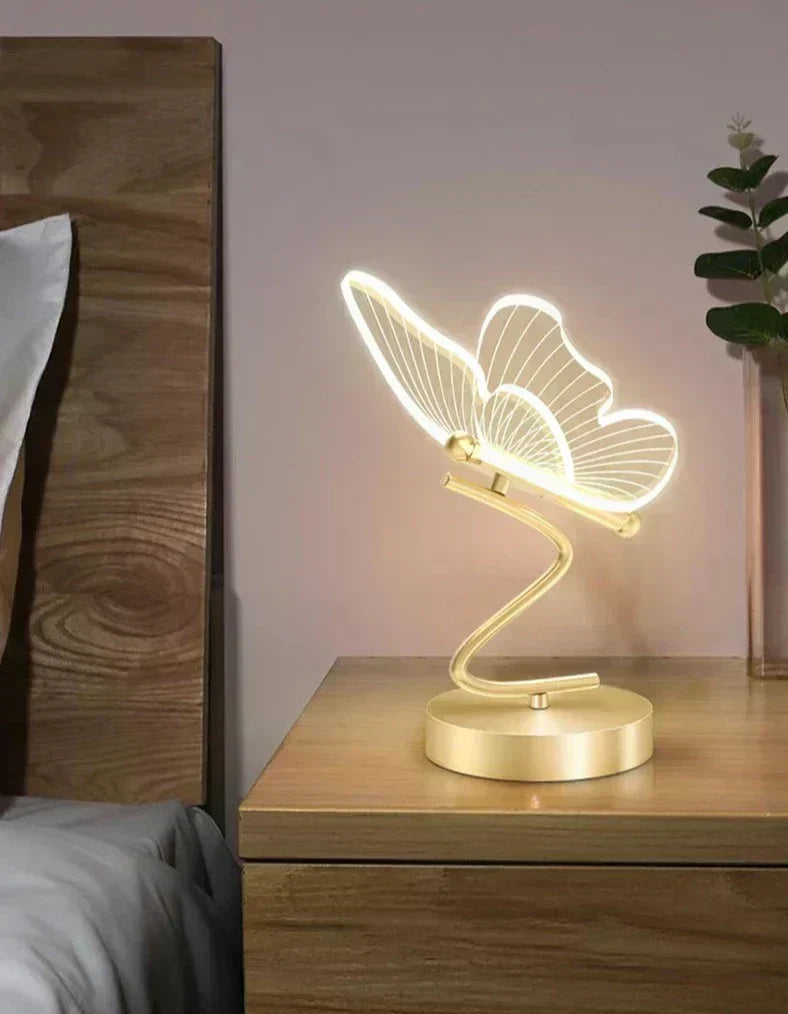 LumenBelle modern pillangó asztali lámpa nappalikba