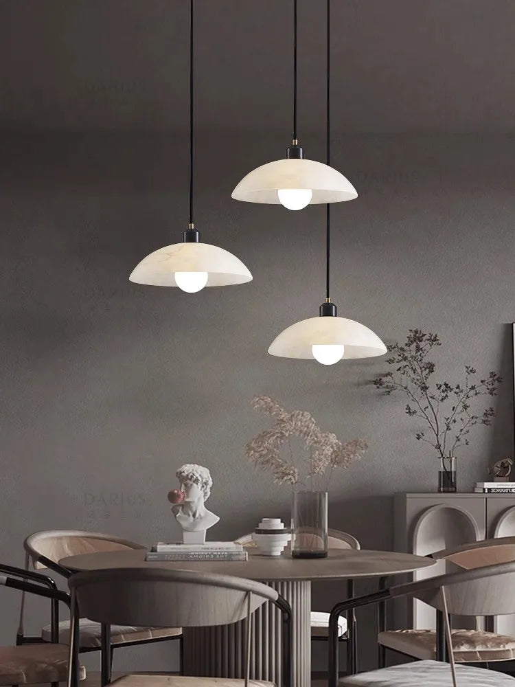 Lampade a sospensione Inigo in alabastro marmo