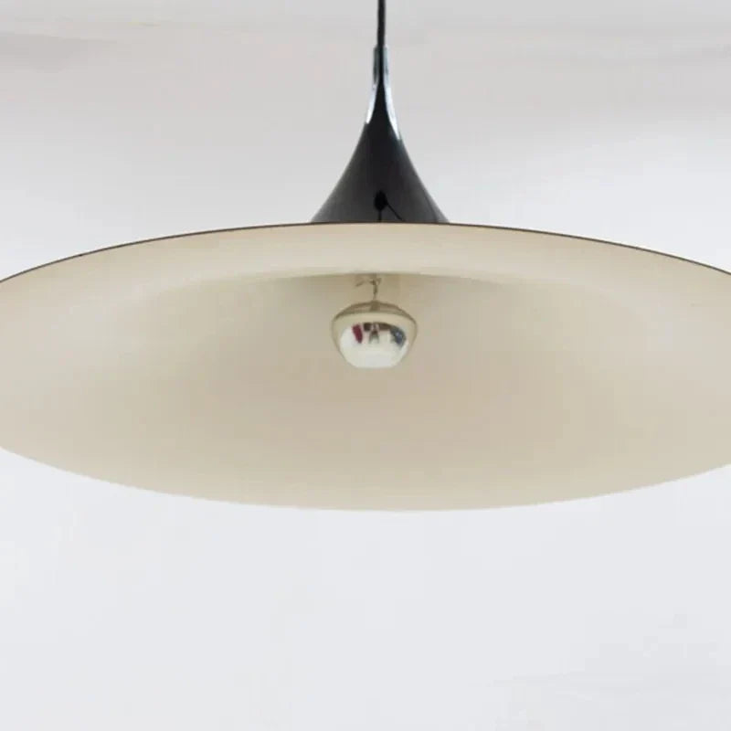 Lumora Nordic Minimalistische Pendelleuchte für gemütliche Innenräume