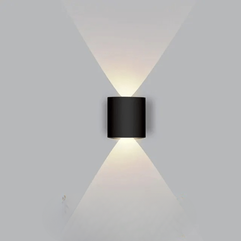 AstraGlow vanntett LED utendørs vegglampe med aluminium, energieffektiv