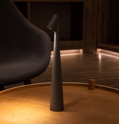 Nordisk minimalistisk design bordlampe | Trådløs | LED | Læselampe | Spisebordslampe