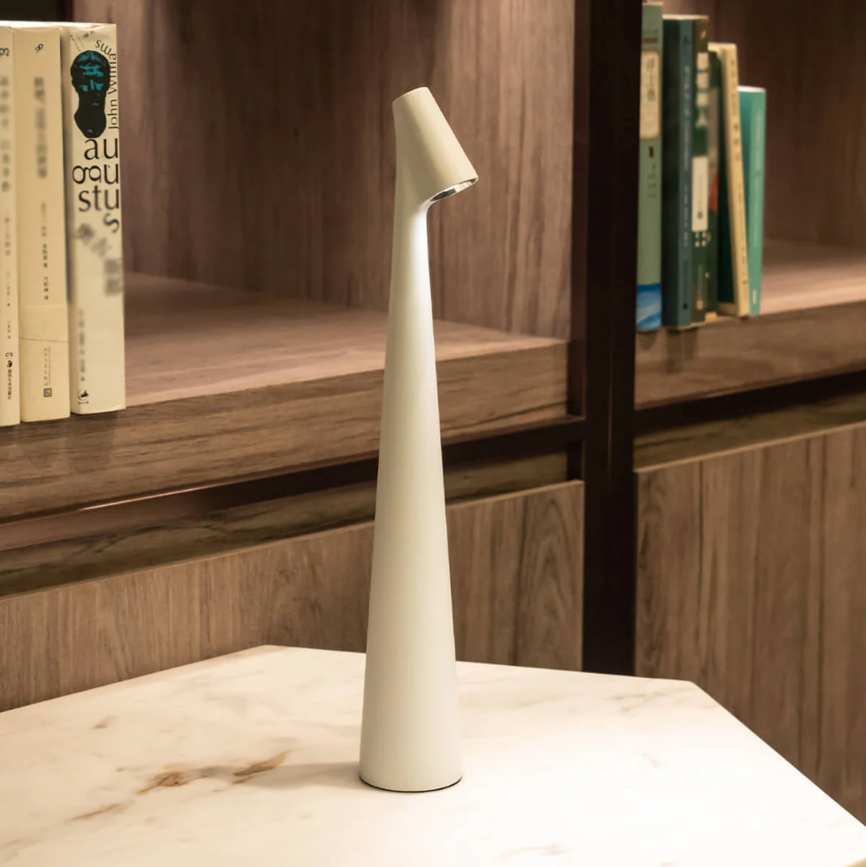 Lampe de table au design nordique minimaliste | Sans fil | LED | Lampe de lecture | Lampe de dîner