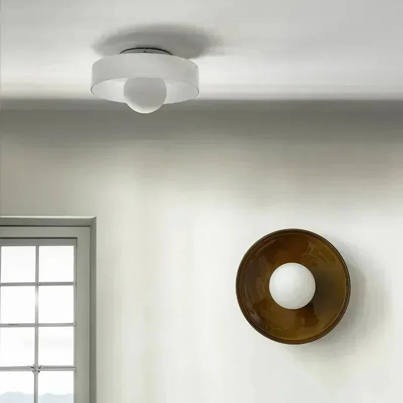 LumaGlint nordická skleněná stropní lampa pro moderní domovy s teplou atmosférou