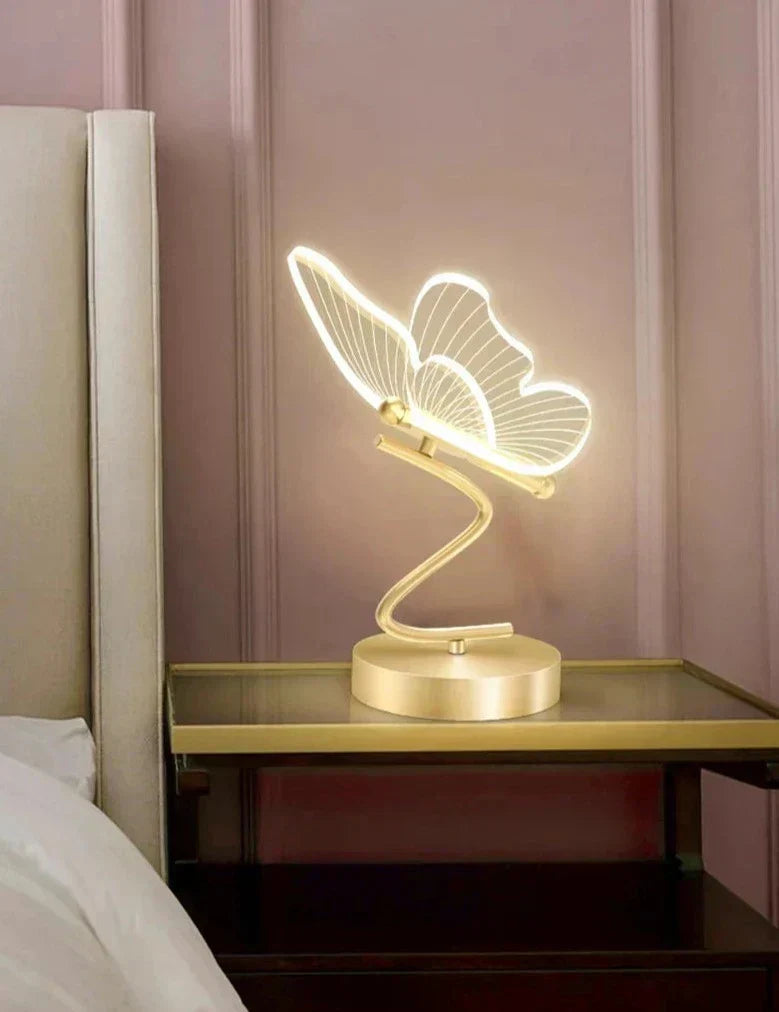 LumenBelle modern pillangó asztali lámpa nappalikba