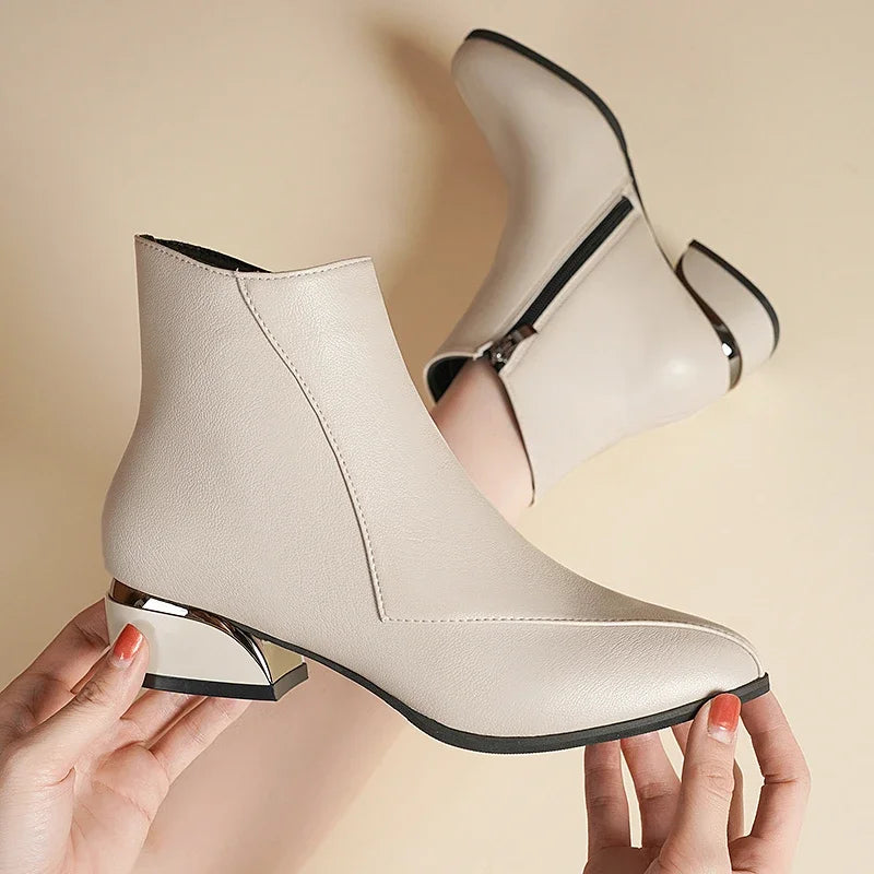 Vellora Streamlined Heeled Ankle Boots | Orntli