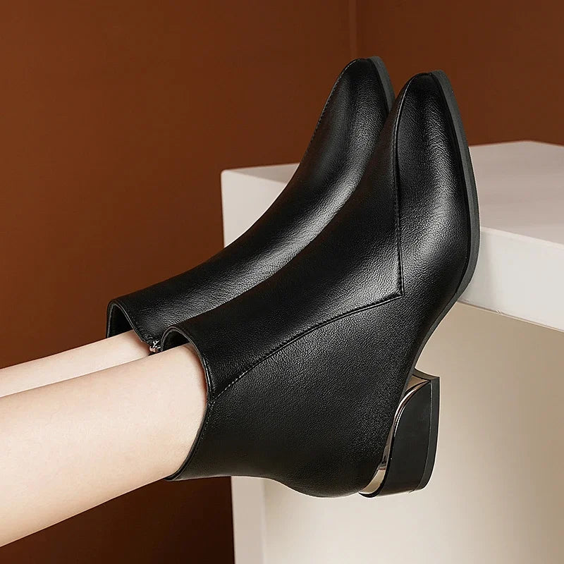 Vellora Streamlined Heeled Ankle Boots | Orntli