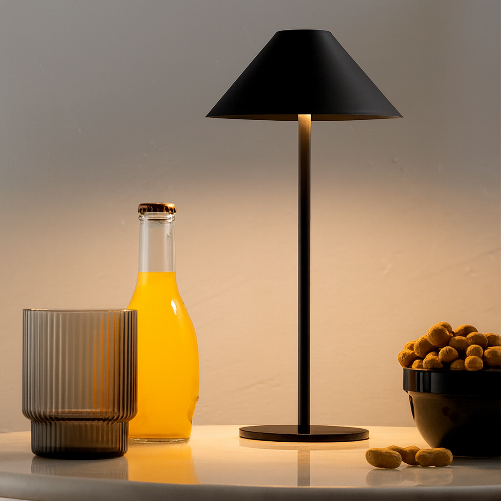 Calm Cone LED Masa Lambası Klasik Modern Tasarım Evler İçin