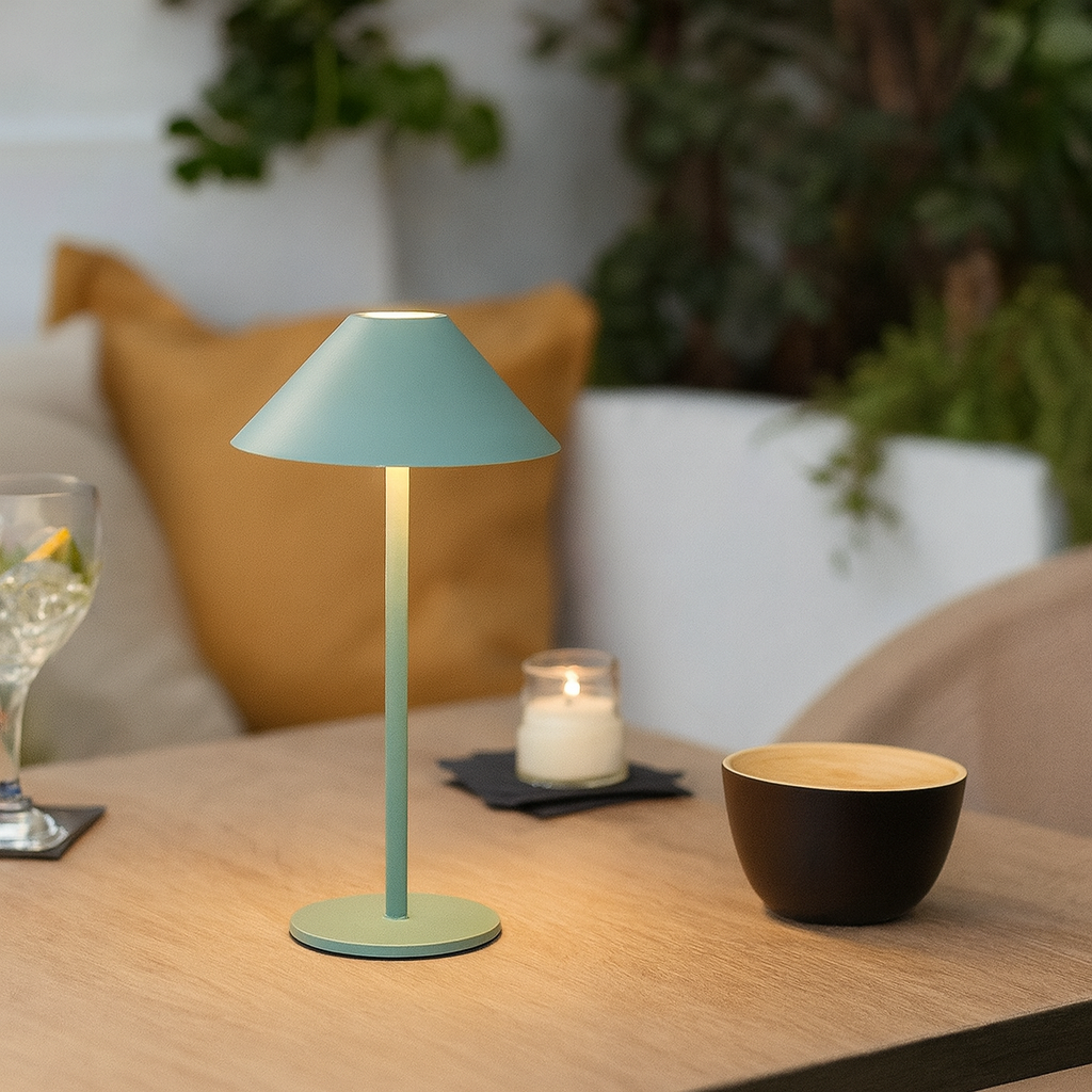 Calm Cone LED Masa Lambası Klasik Modern Tasarım Evler İçin