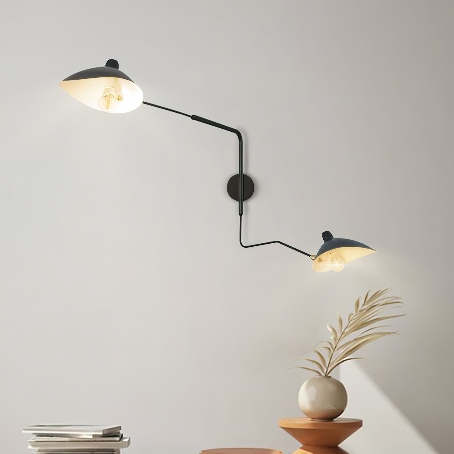 Luminelle | Elegant Sculptural Wall Lamp | Orntli