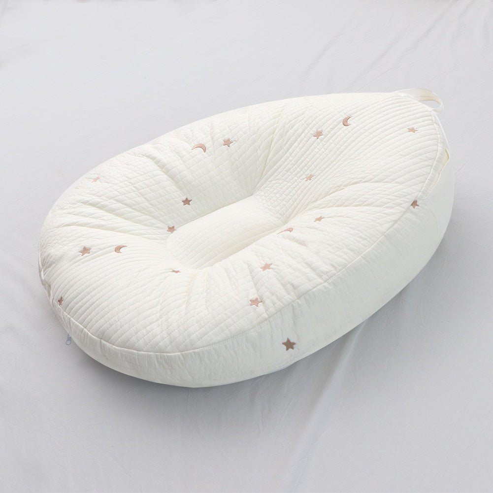 Polštářek Airynest Cotton pro kojenecké ležení s jemným pohodlím