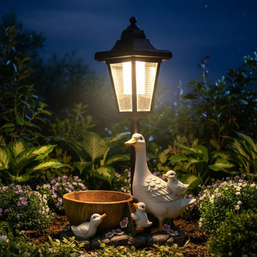 SOLADUCK Solar Duck Garden Ornament With Gentle Outdoor Lighting