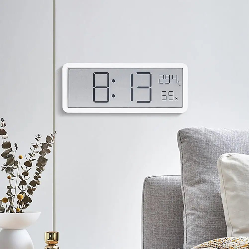 AeroTime digitális falióra LED képernyővel és klímaszenzorral otthonokba