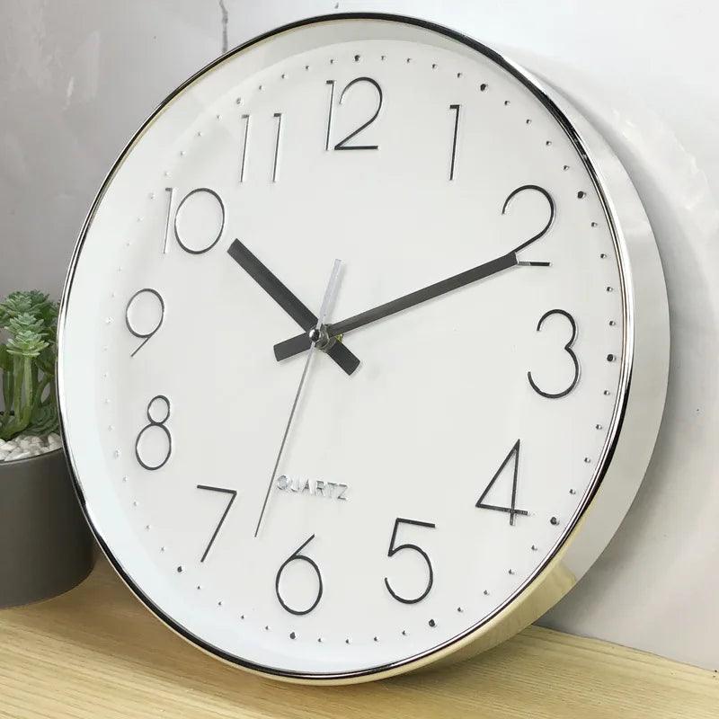CalmTime Stillegående Veggur, 12-Tommers Ikke-Tikkende Design for Moderne Hjem