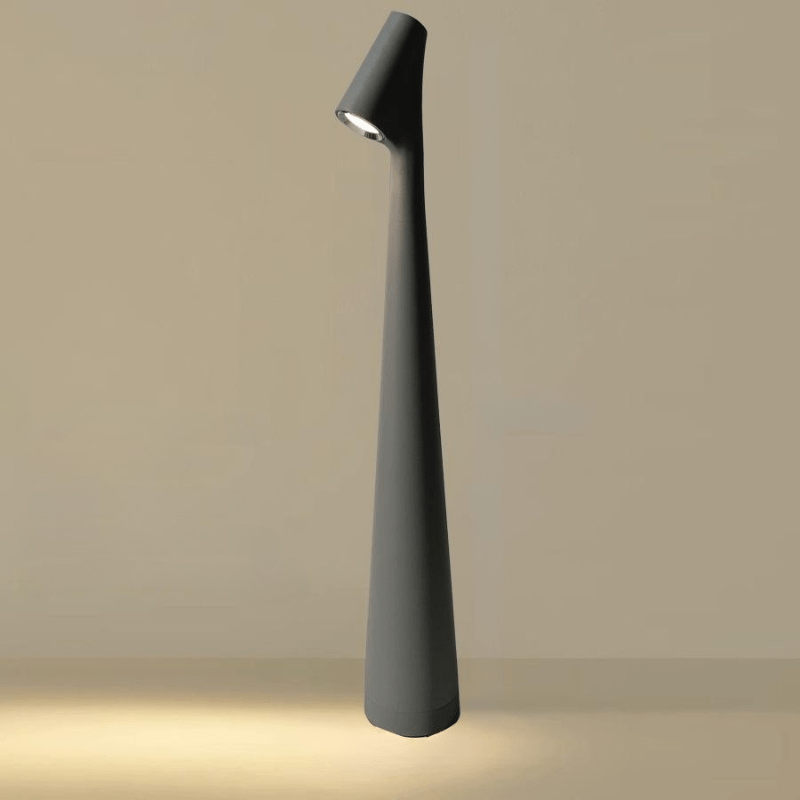Metall bordlampe, oppladbar og stilig for innendørs og utendørs bruk