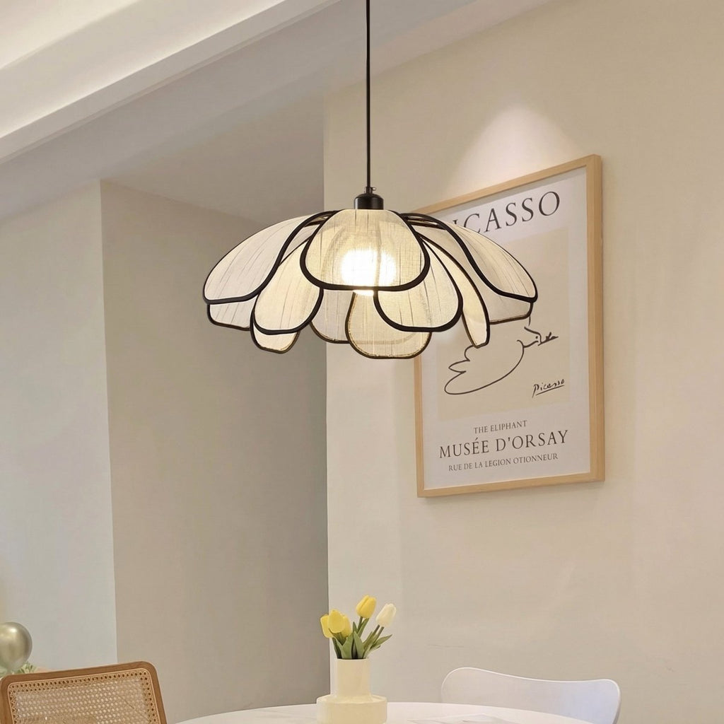 Závěsná lampa s kovovými okvětními lístky ve vintage stylu, 12 palců