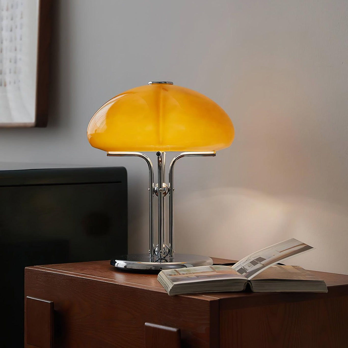 Pilz-Tischlampe im Bauhaus-Stil | Orntli