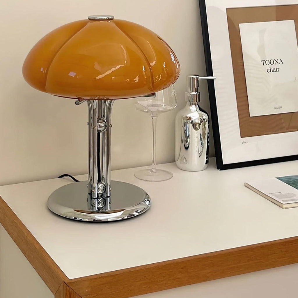 Pilz-Tischlampe im Bauhaus-Stil | Orntli
