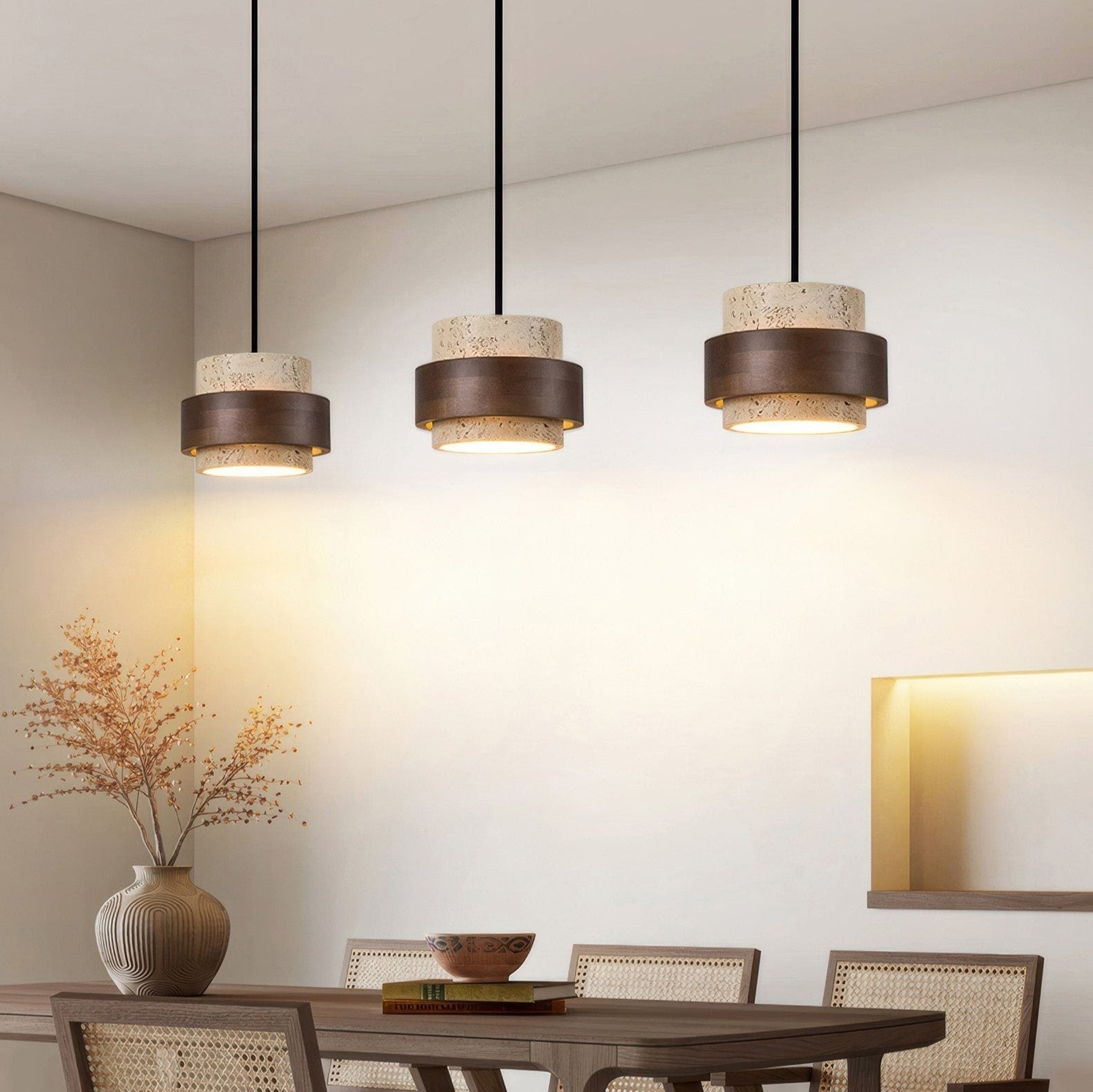Solara Vintage Stone Pendant | Orntli