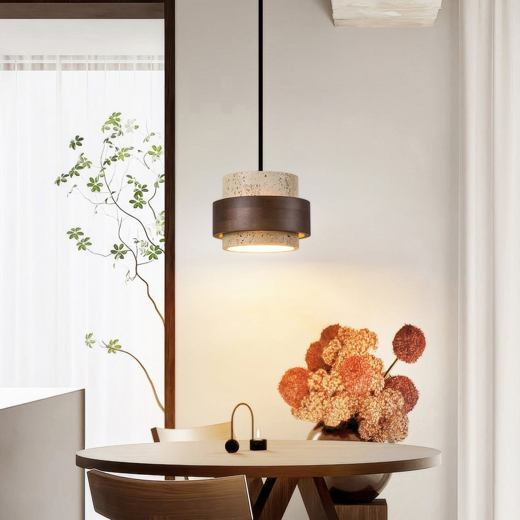Solara Vintage Stone Pendant | Orntli
