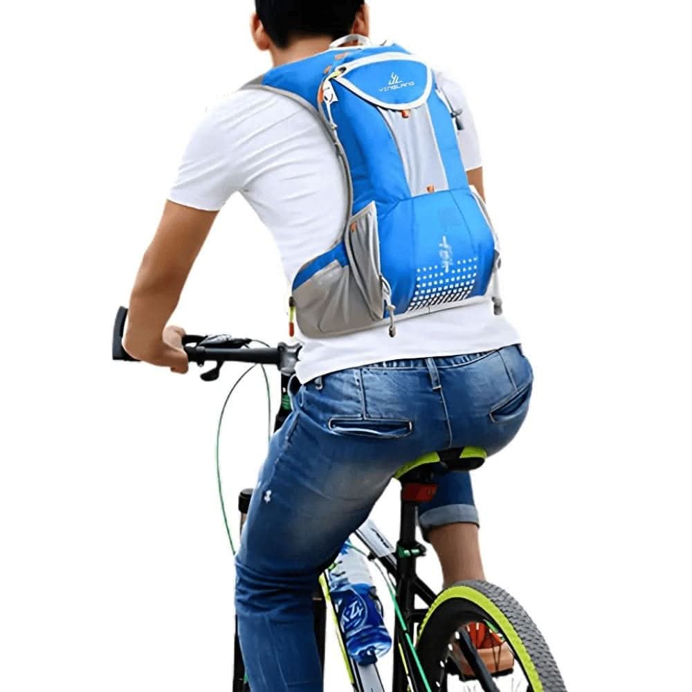 AquaStride Hydration Backpack With Integrated Hydration System For Cyclists Comfort