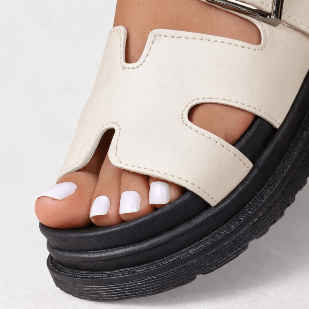 Sandali con plateau e fibbia a H per donna con suola chunky, opzioni di taglia