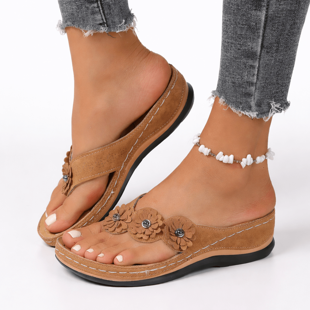 Floral Sandals For Women With Orthopedic Cushioned Footbed