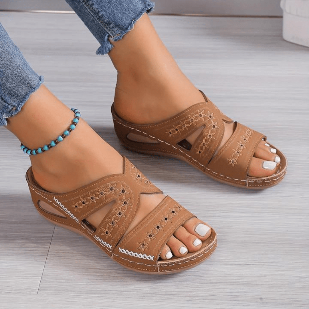 Women's Adjustable Orthopedic Sandals For Summer Comfort Multiple Sizes