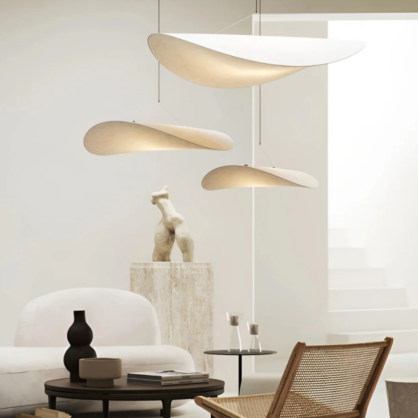 Lustre suspendu SoraHaze en lumière apaisante Japandi