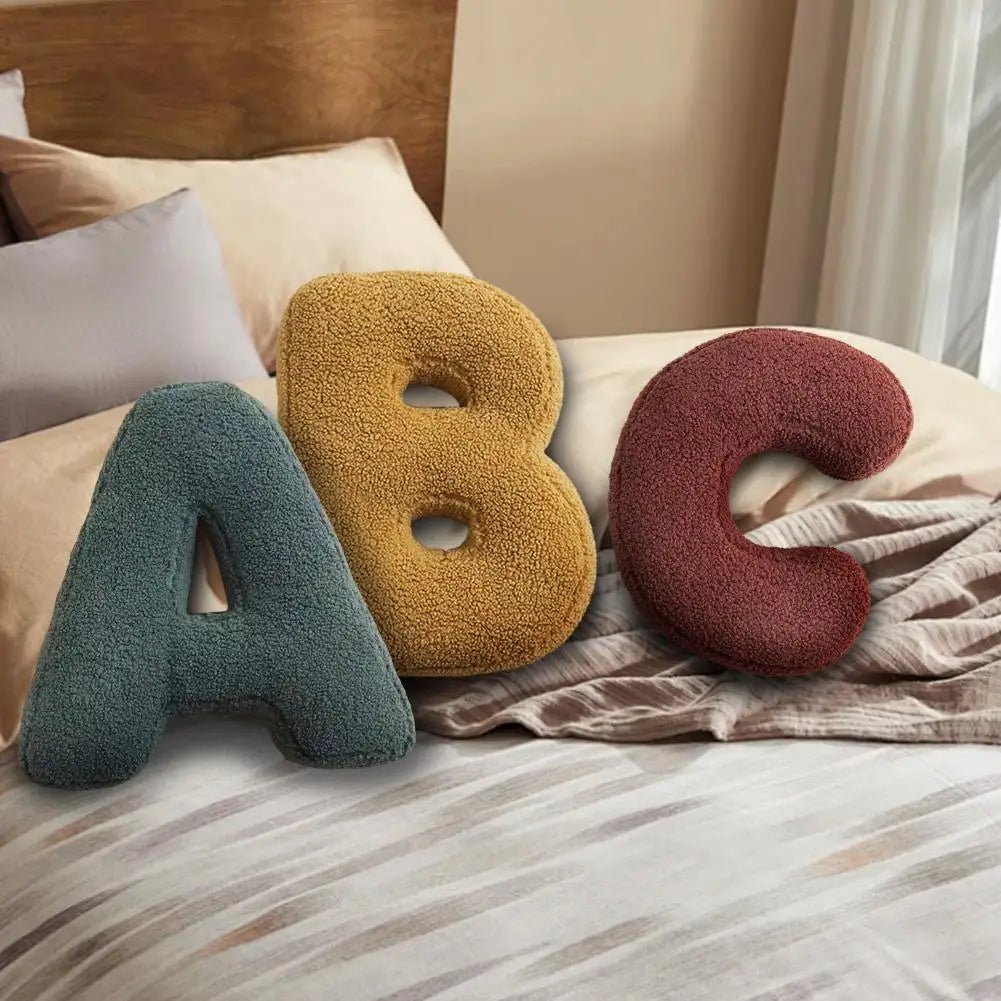 ALPHORA Velvet Alphabet Cushion pro vlastní domácí dekoraci