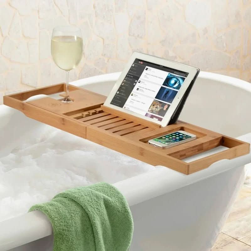 Vassoio da Bagno Estensibile in Bambù Aurevo con Porta Bicchiere da Vino e Porta Libri