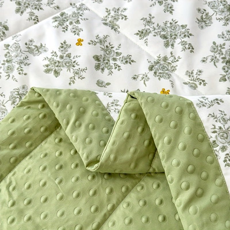 FRESHPETAL Summer Blanket With Gentle Elegance For Calm Nights