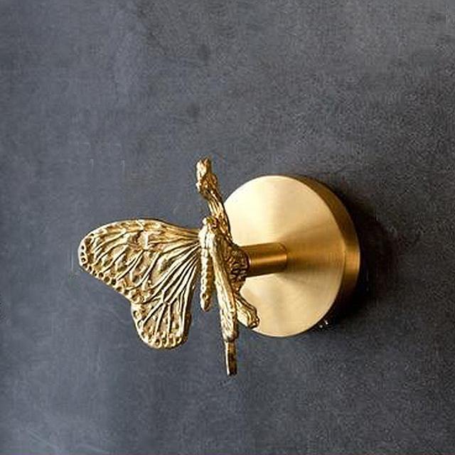 BRASSBEAST Sculptural Brass Coat Rack With Animal Motif In Gold Finish