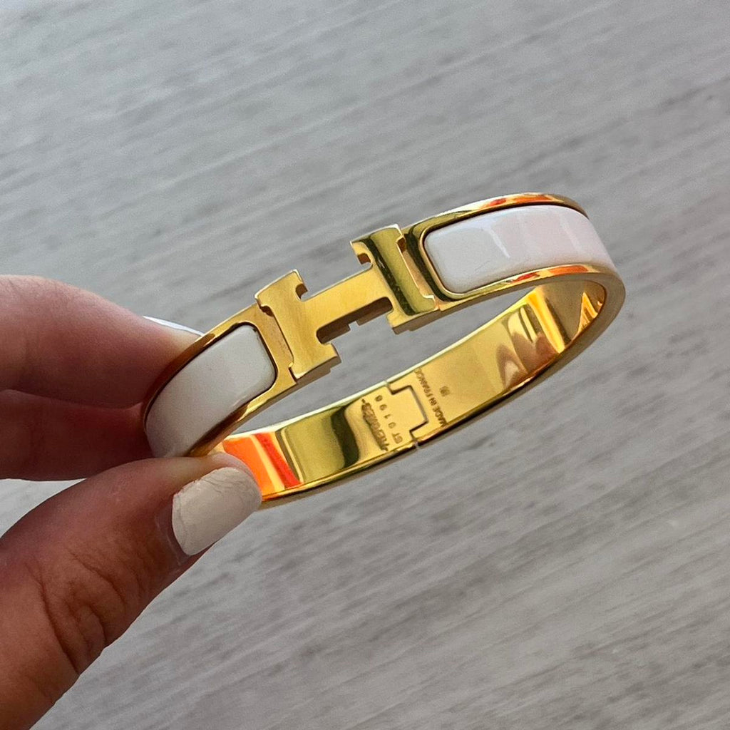 Gold Plated 18K Bracelet With Water And Sweat Resistant
