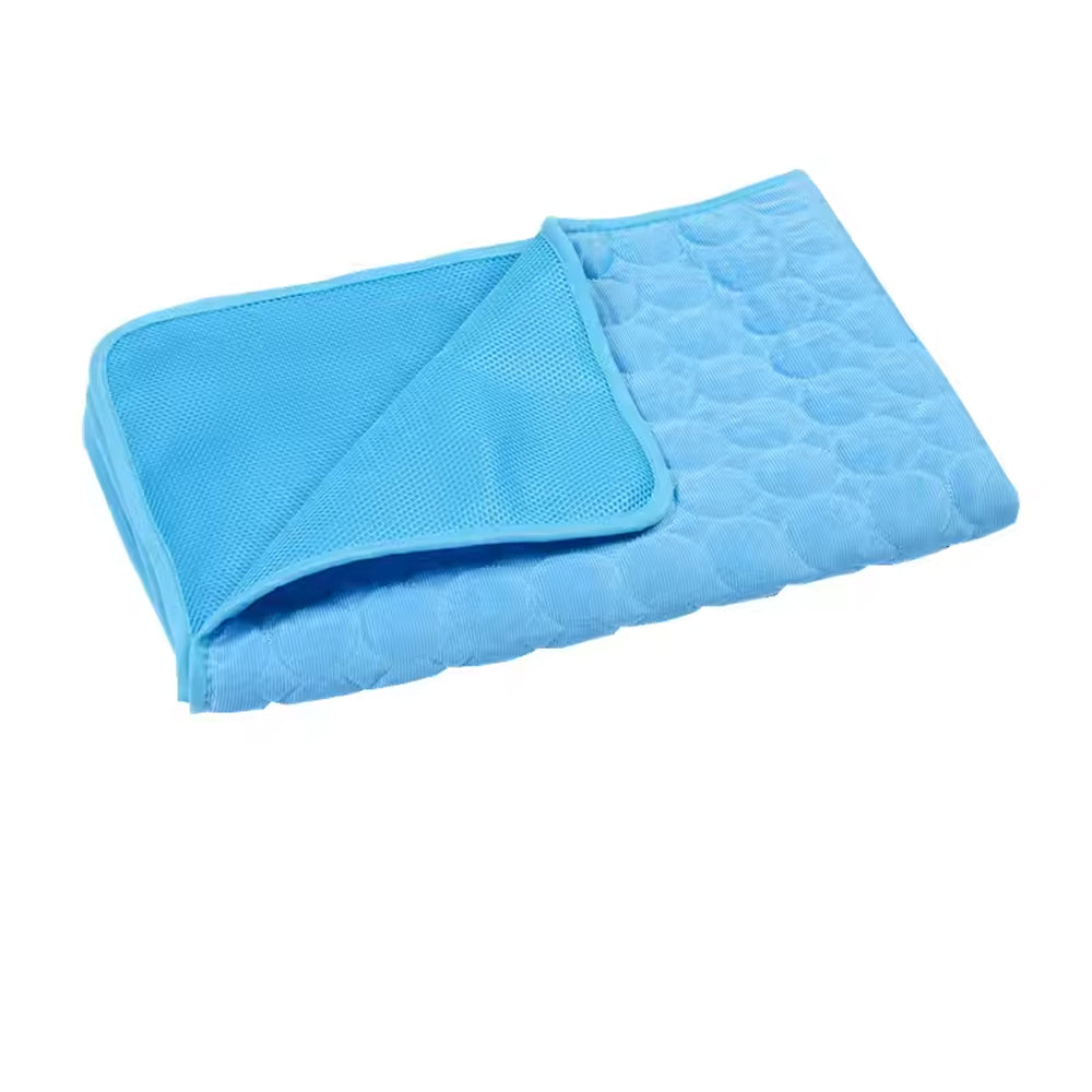 Cooling Mat For Dogs In Summer Weather To Keep Pets Comfortable