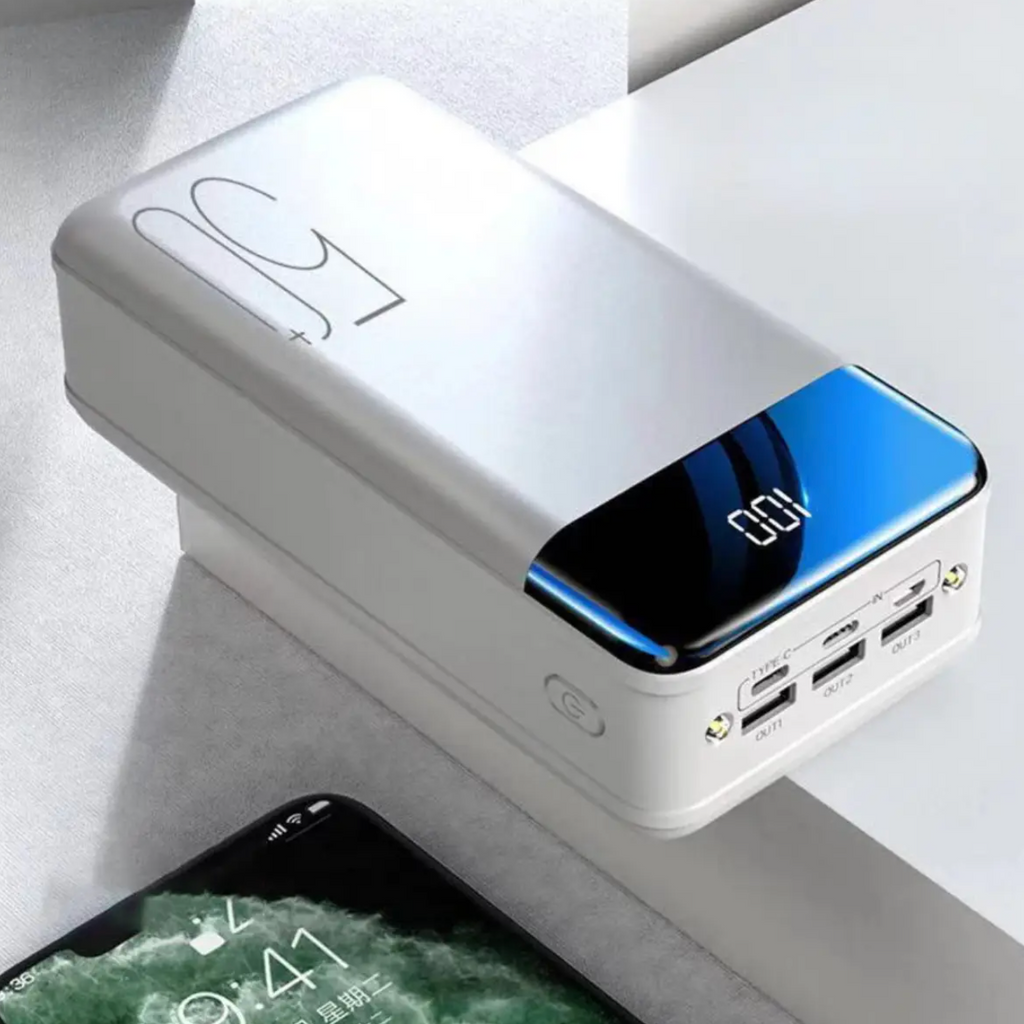 50.000mAh Ultra-høj kapacitets powerbank – Superhurtig opladning til telefoner, tablets og bærbare computere
