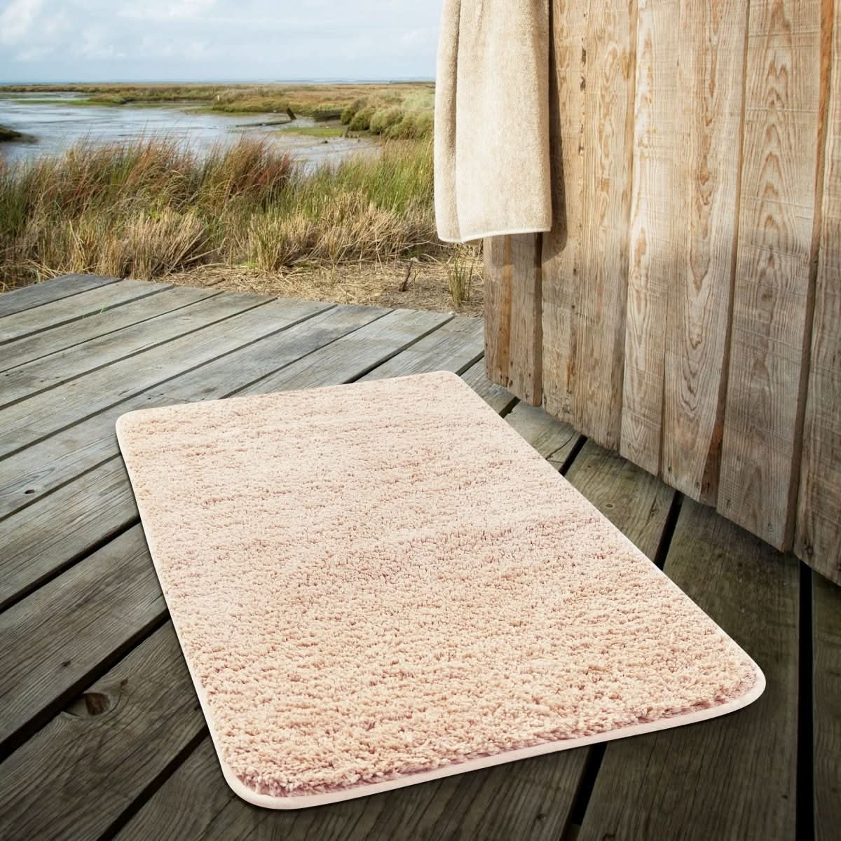 Luxura UltraSoft Bath Mat With Anti Slip Backing And Super Absorbent Microfiber