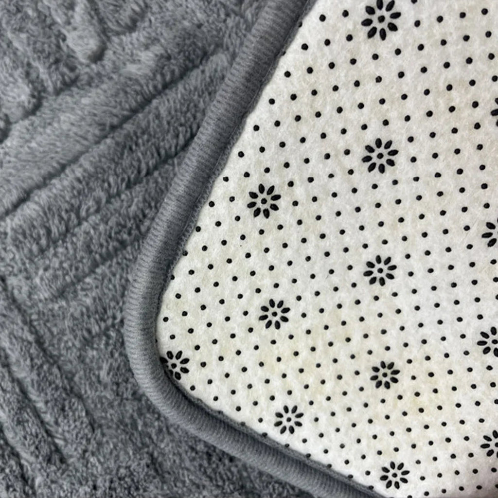 DRYZONE silná pruhovaná protiskluzová koupelnová rohož pro bezpečné a pohodlné kroky