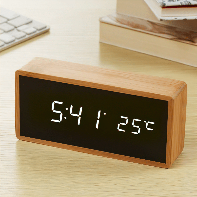 ECOCLOCK Bambus-Wecker mit LED-Zeitanzeige und Temperaturanzeige
