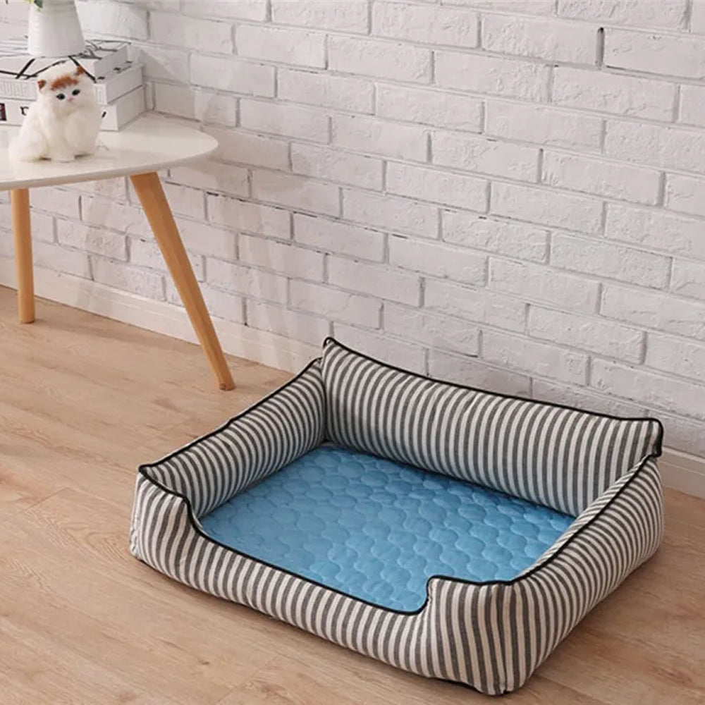 Cooling Mat For Dogs In Summer Weather To Keep Pets Comfortable