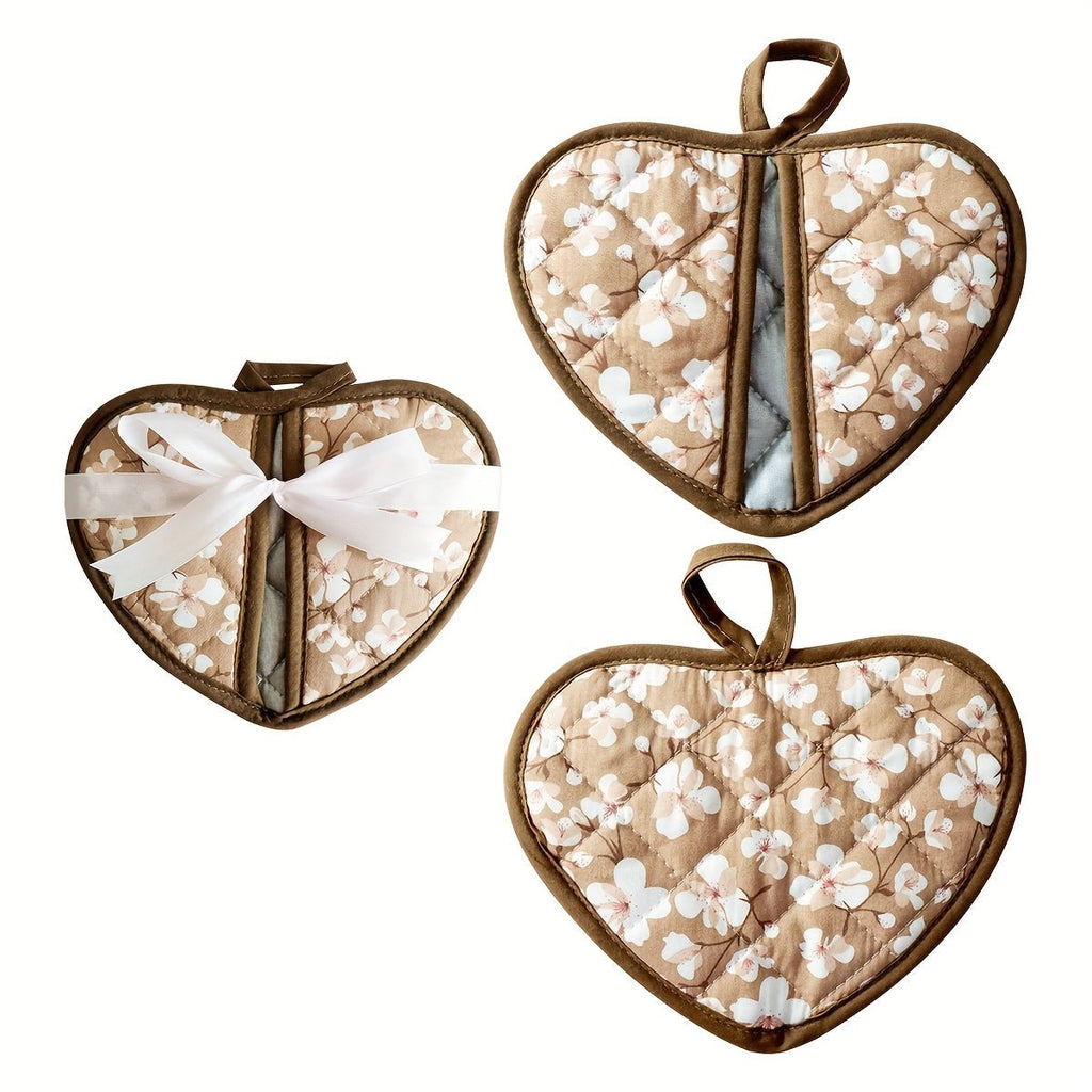 FloralHeart Vintage Potholders Set For Heat Resistance | compagnien