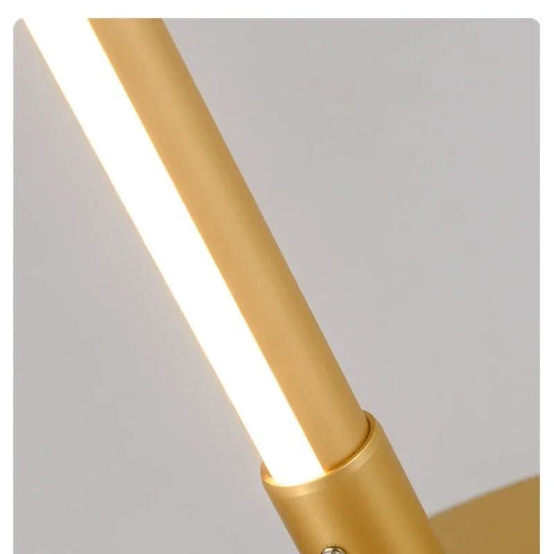 Stojací LED lampa FLORENCE pro atmosféru a styl v obývacím pokoji | compagnien