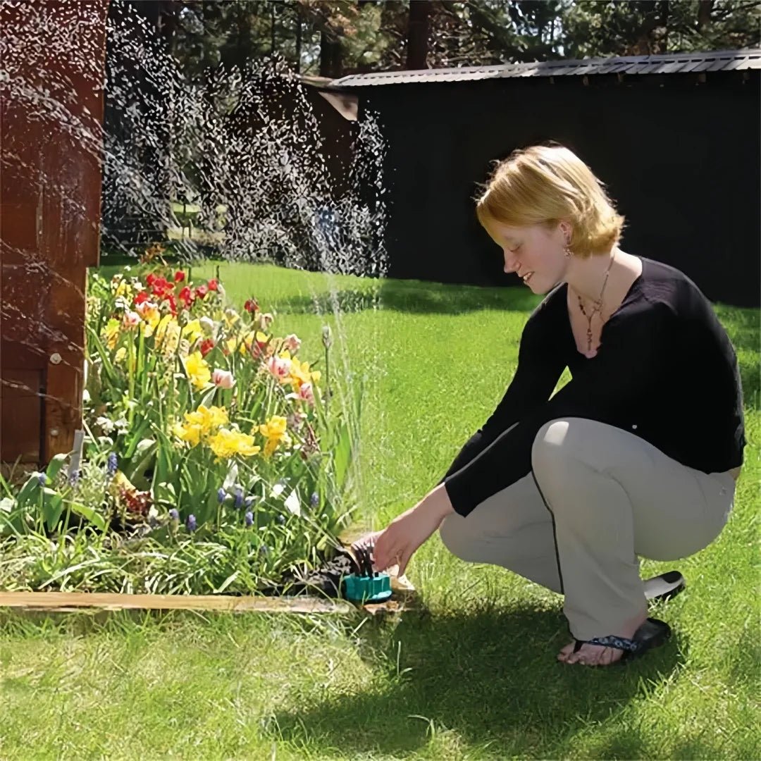 FlowRing automatisk sprinkler med flere hoveder giver 360 graders dækning til havevanding | compagnien