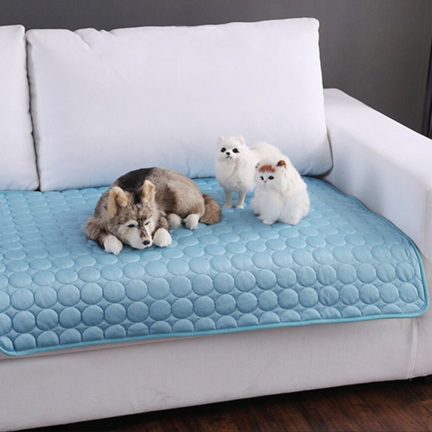 FURBREEZE Self Cooling Pet Pad for Quick Summer Comfort