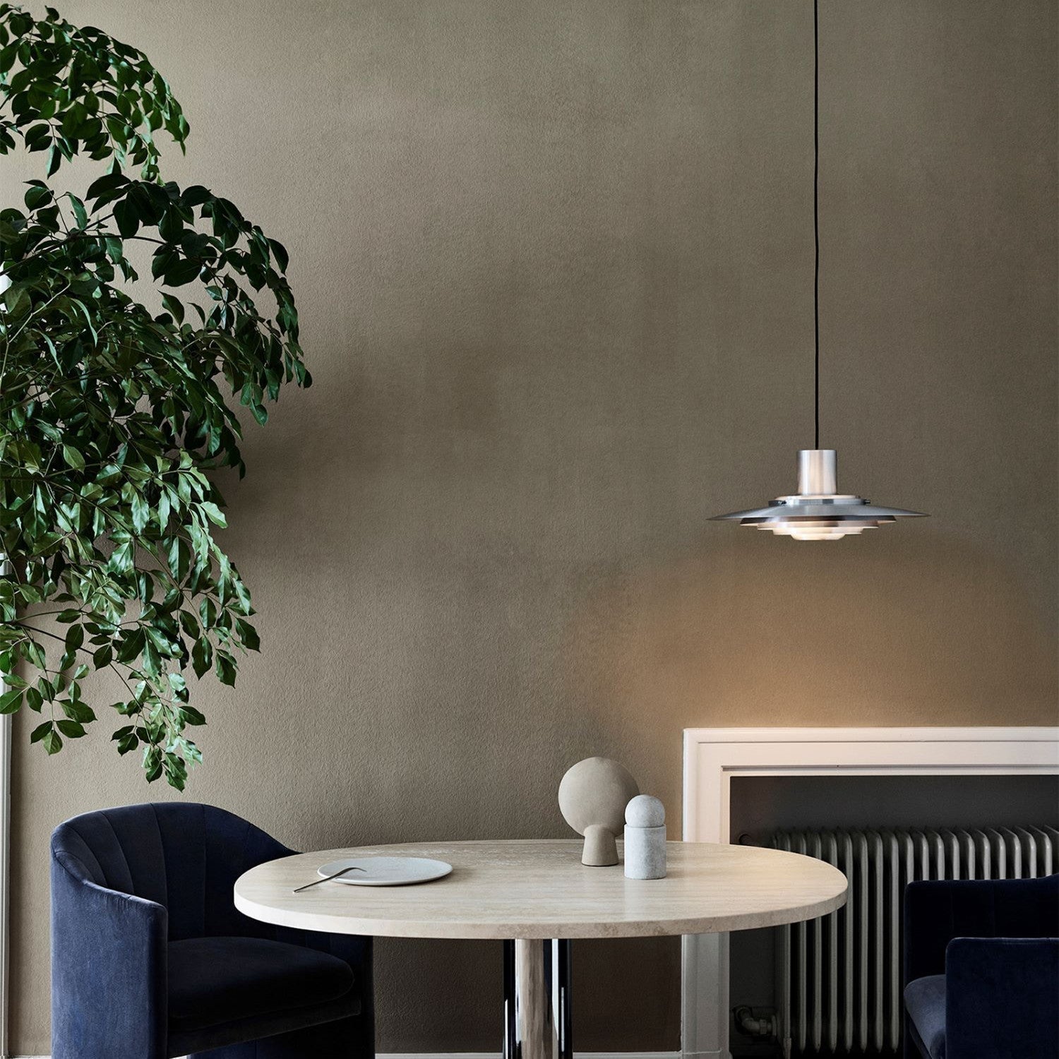 Nordal - nowoczesna lampa wisząca z aluminium