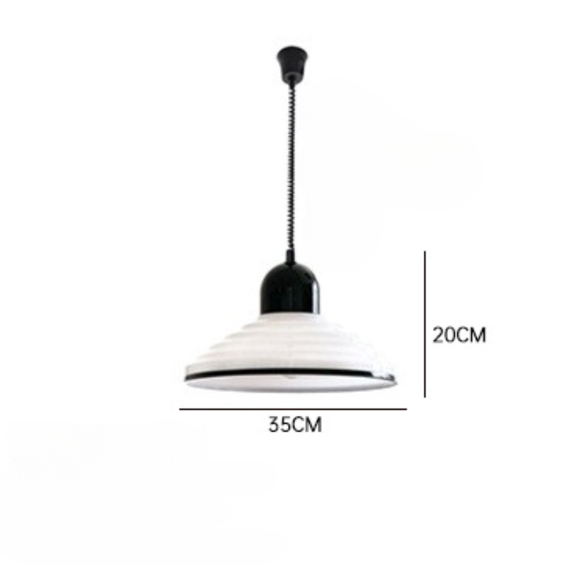 Beaumont | Francouzská závěsná lampa s krémovým sklem do jídelny
